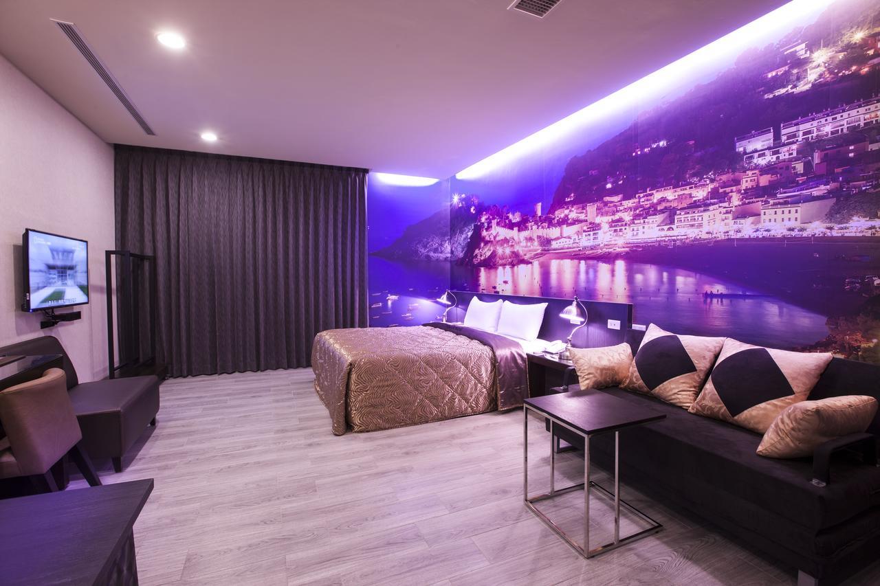 Foxdou Business Motel Tainan Luaran gambar